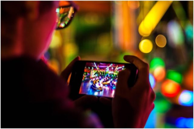 mobile gaming