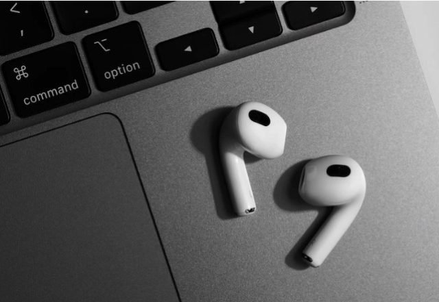 Apple AirPods buying guide Which one should you purchase